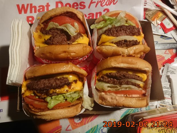 In-N-Out burger!!
